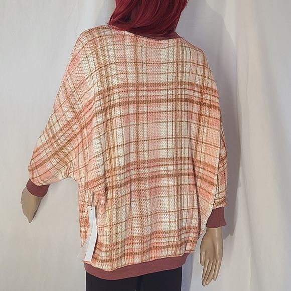 💥4/$20 TAYLOR & SAGE Soft Plaid Oversized Sweater NWT - Picture 3 of 14